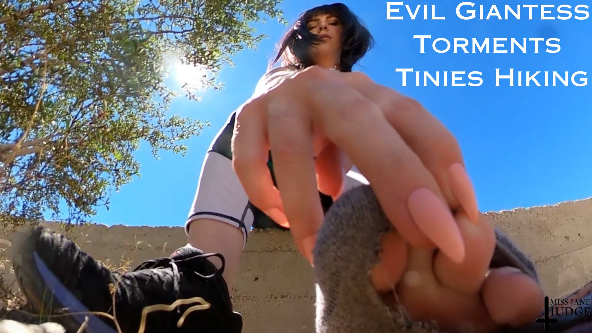 Evil Giantess Torments Tinies Hiking