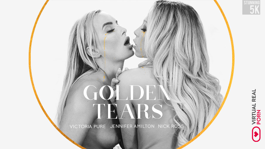 Golden Tears – Pissing Threesome